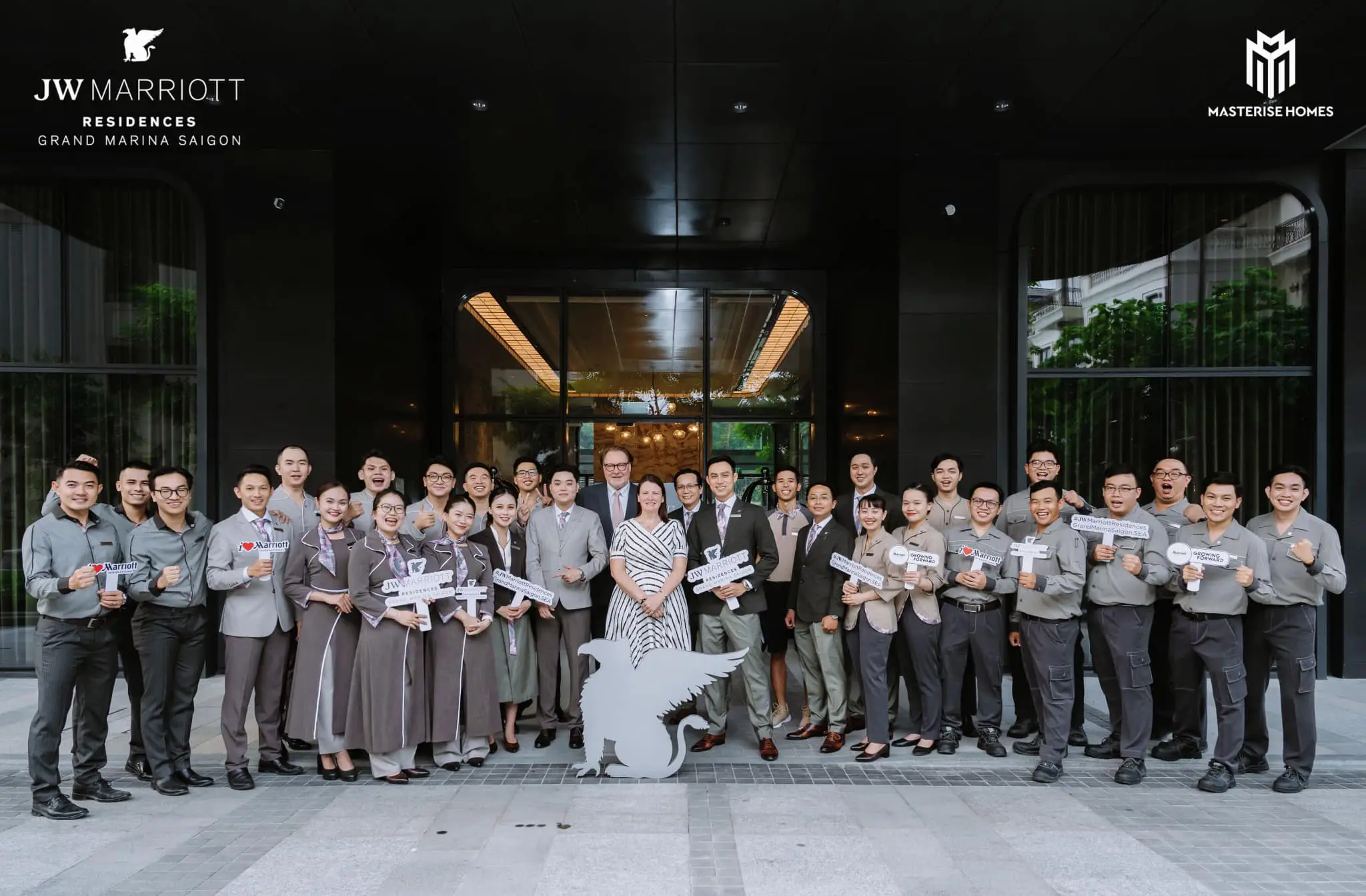 đội ngũ quản gia tại grand marina saigon