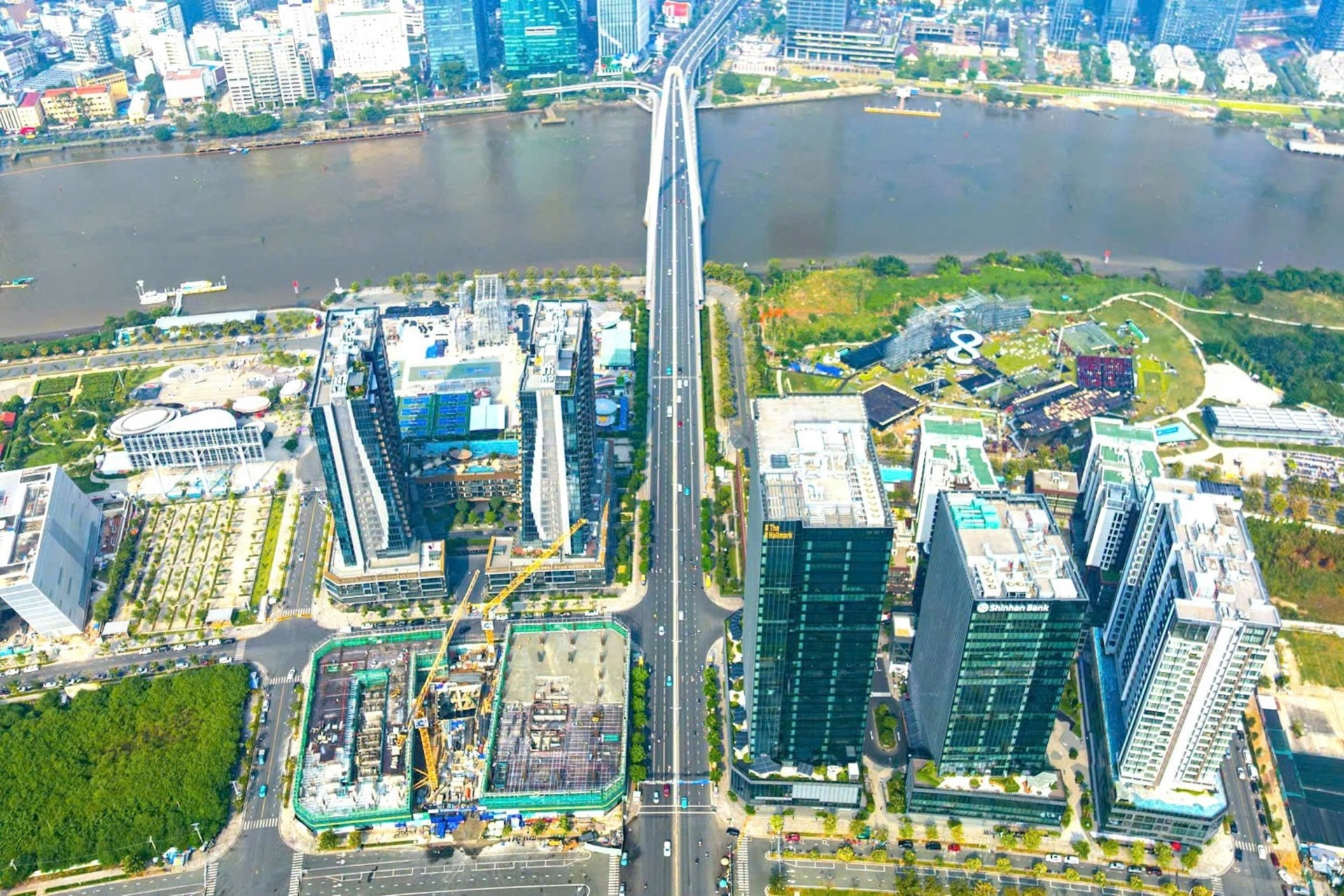 Tiên độ xây dựng the metropole thủ thiêm